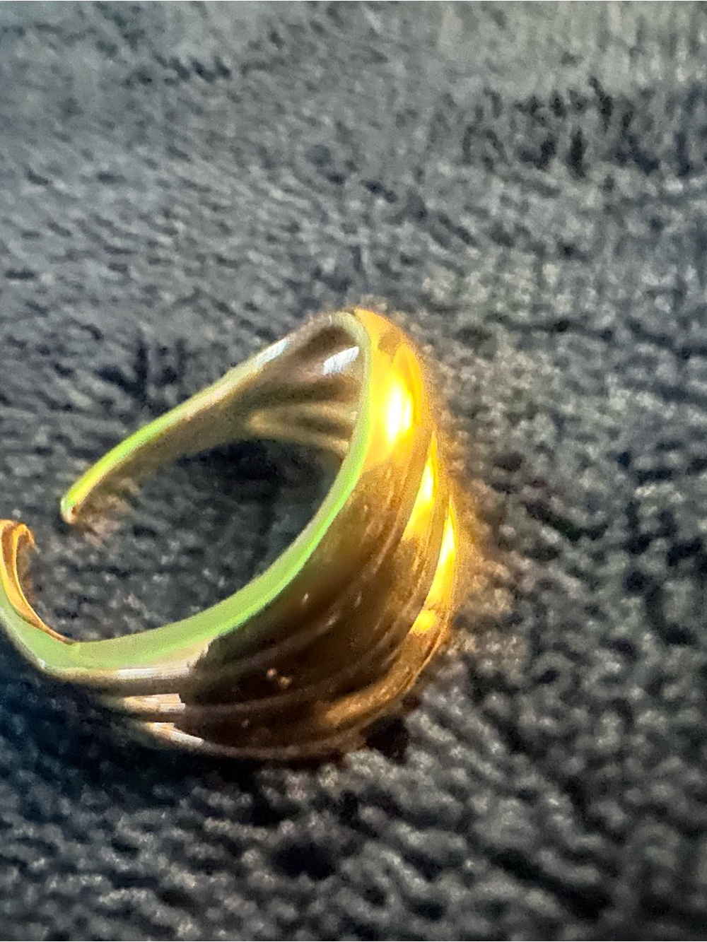 Affordable Fashion Finds Gold Tone Sculpted Wave Ring